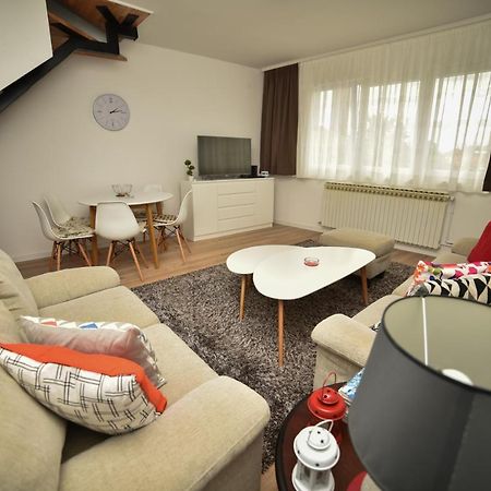 Apartman Slatki Dom 1 Appartement Sarajevo Buitenkant foto